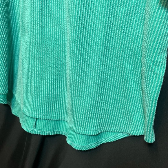Altar'd State Turquoise Ribbed V-Neck Short Sleeve Top - Picture 8 of 12